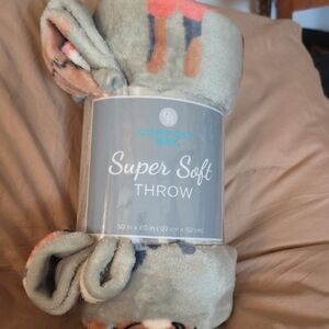 Comfort Bay Plush Throw Blanket - Soft  Dogs Pattern